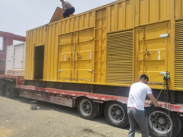 巫山除了负载情况和发动机维护,还有哪些因素会影响 200kw 柴油发电机的油耗?